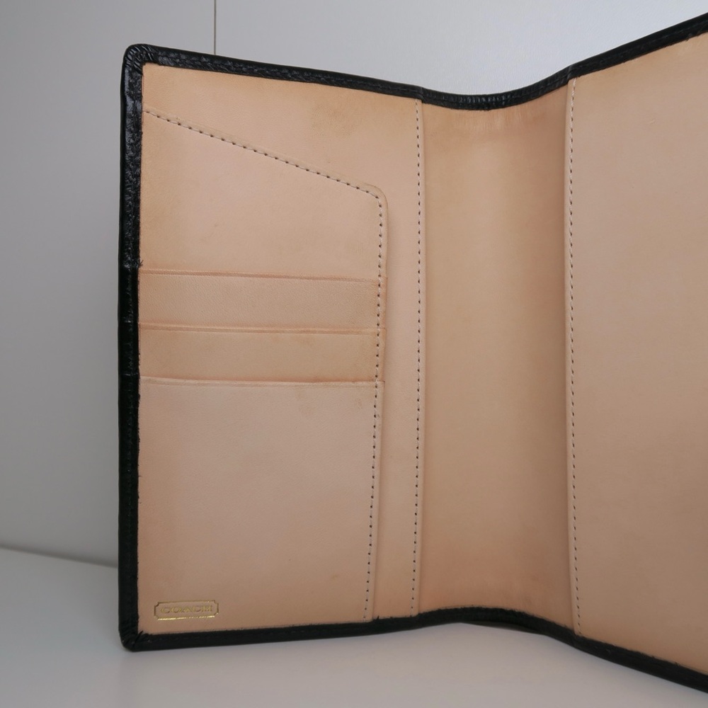 Coach Agenda Planner Address Book - Picture 8 of 9